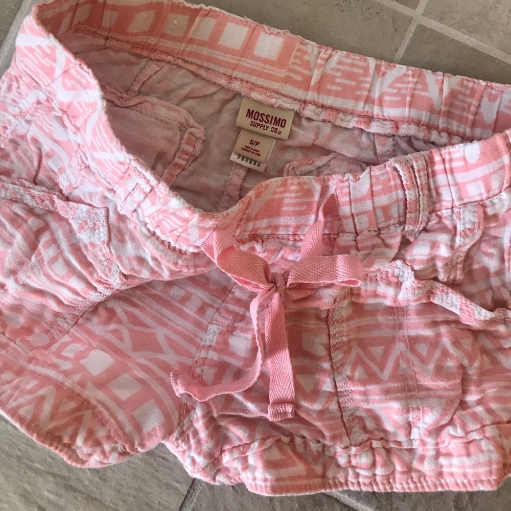 Pink & white Aztec pattern drawstring shorts - Picture 6 of 6